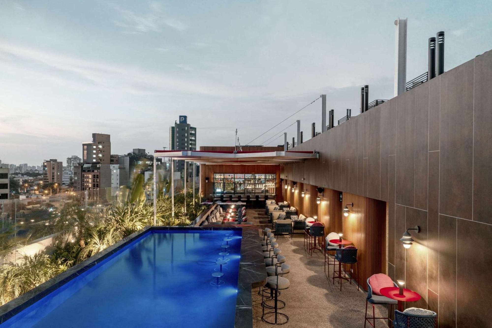 Hotel Doubletree By Hilton Lima San Isidro Esterno foto