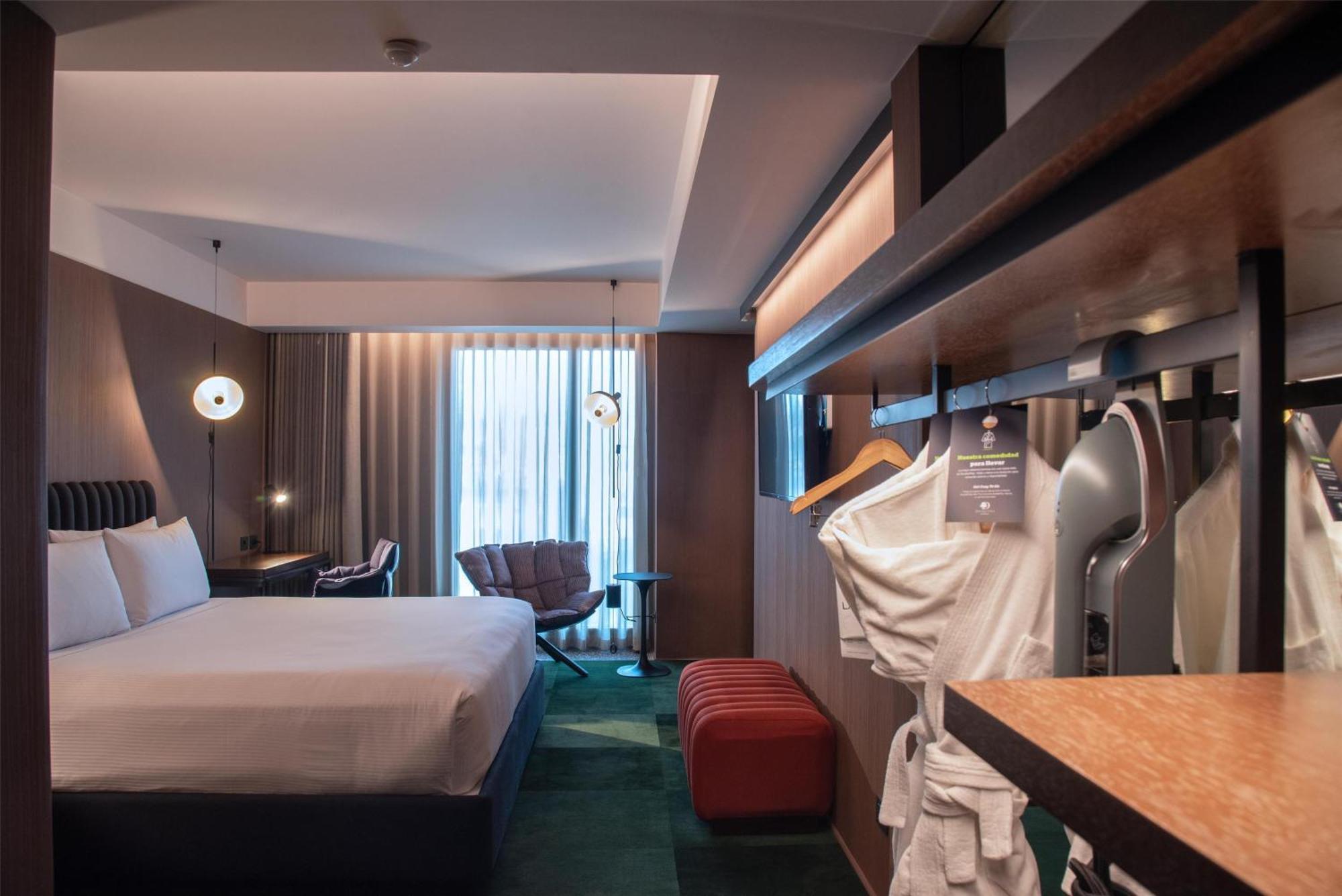 Hotel Doubletree By Hilton Lima San Isidro Esterno foto
